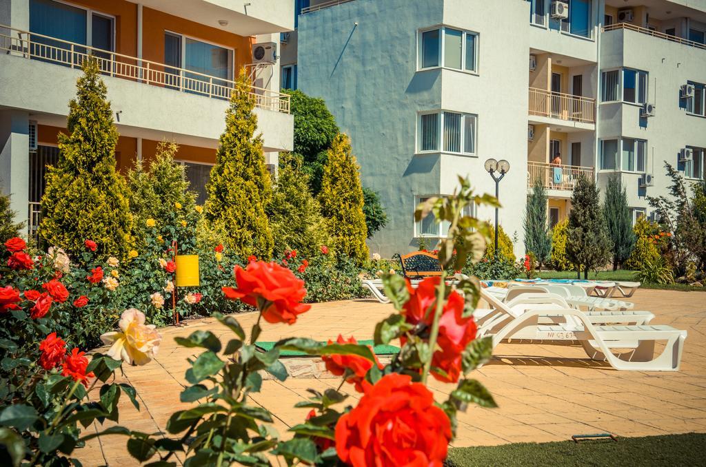 Waterpark Fort Apartments Sunny Beach Esterno foto