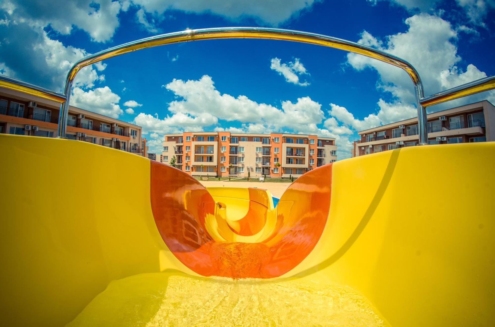 Waterpark Fort Apartments Sunny Beach Esterno foto