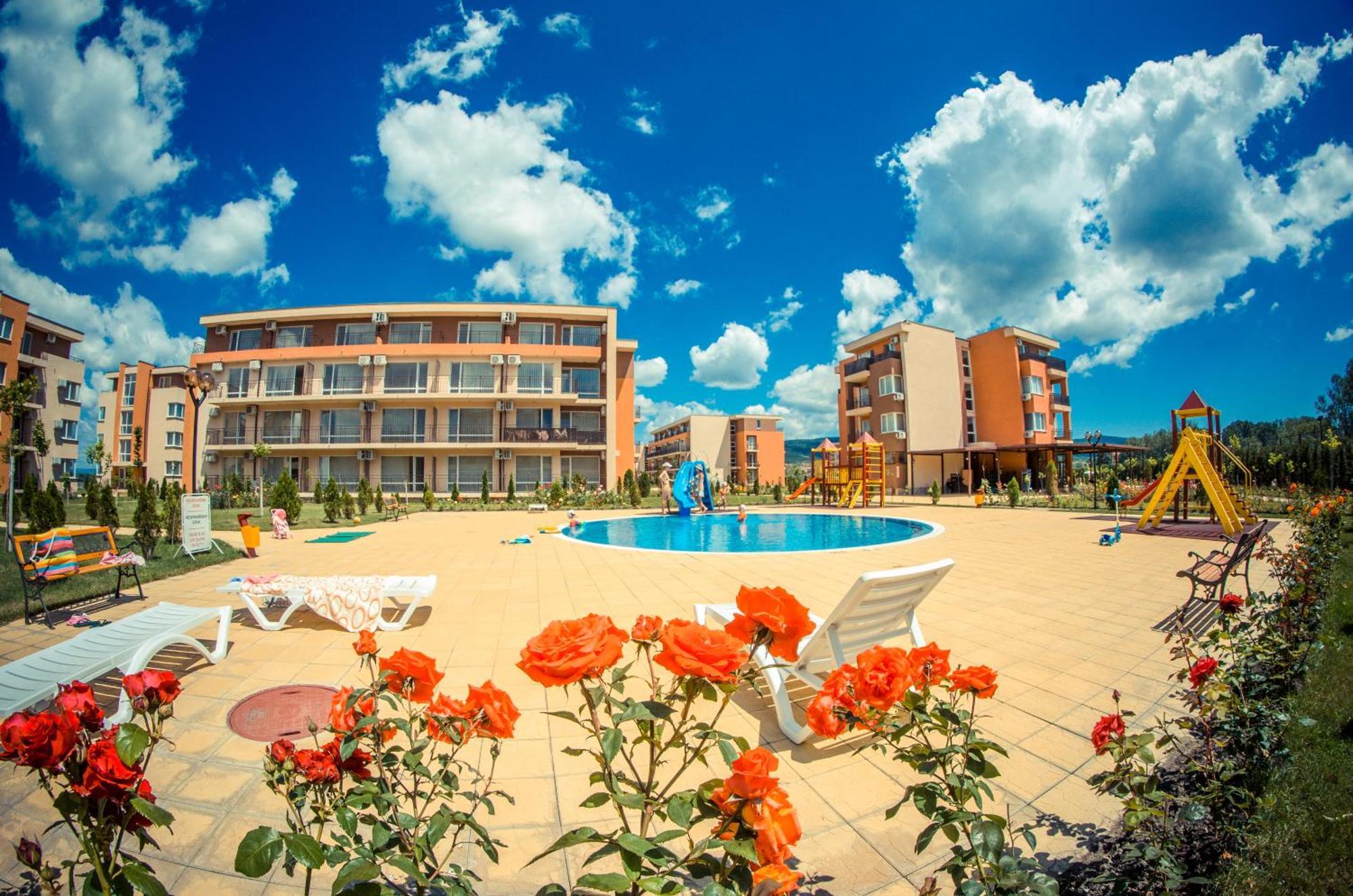 Waterpark Fort Apartments Sunny Beach Esterno foto