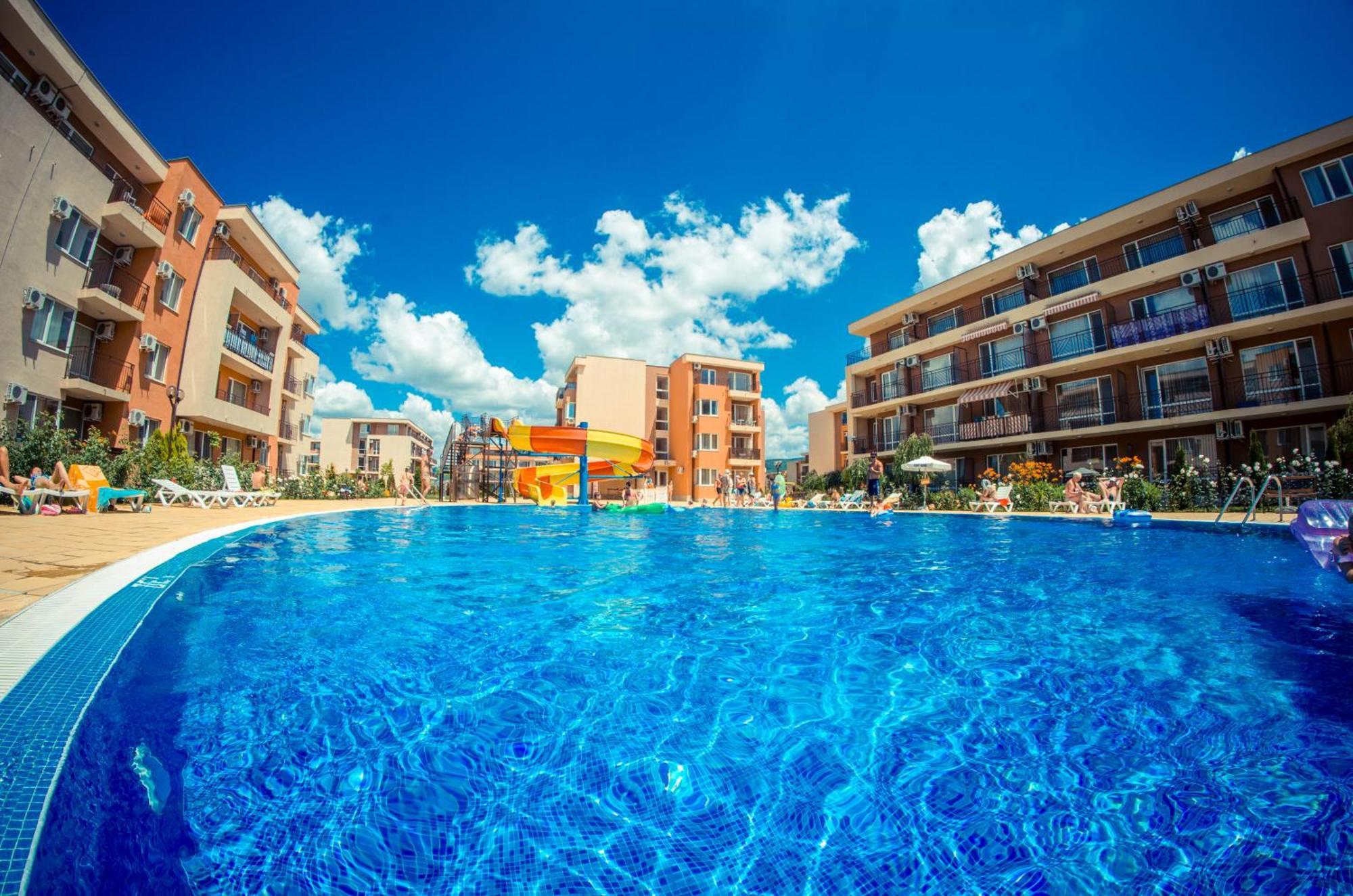 Waterpark Fort Apartments Sunny Beach Esterno foto