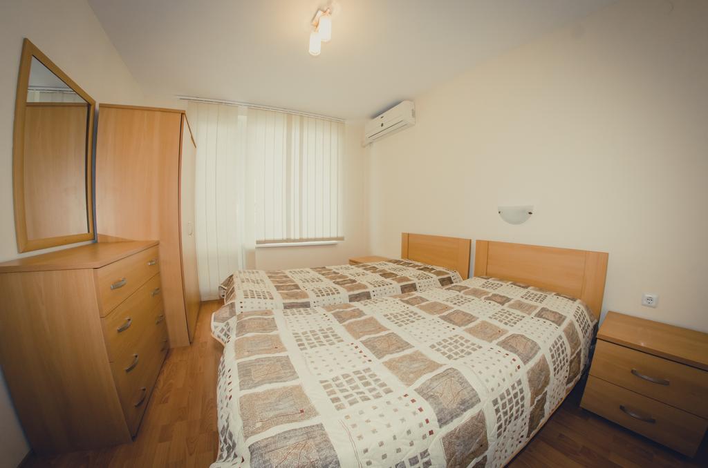 Waterpark Fort Apartments Sunny Beach Esterno foto