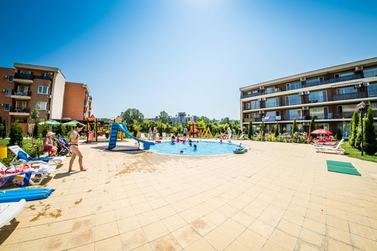 Waterpark Fort Apartments Sunny Beach Esterno foto
