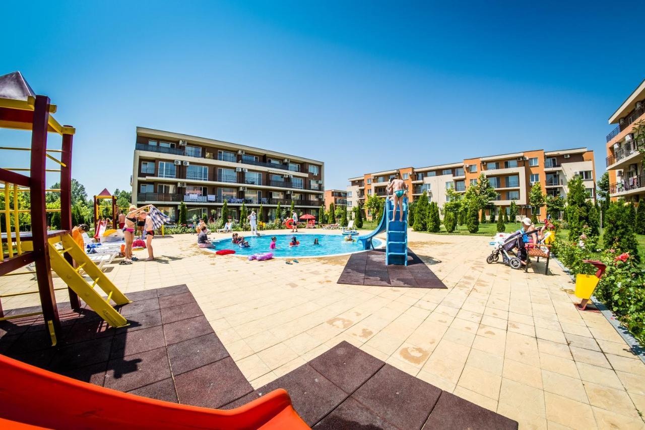 Waterpark Fort Apartments Sunny Beach Esterno foto