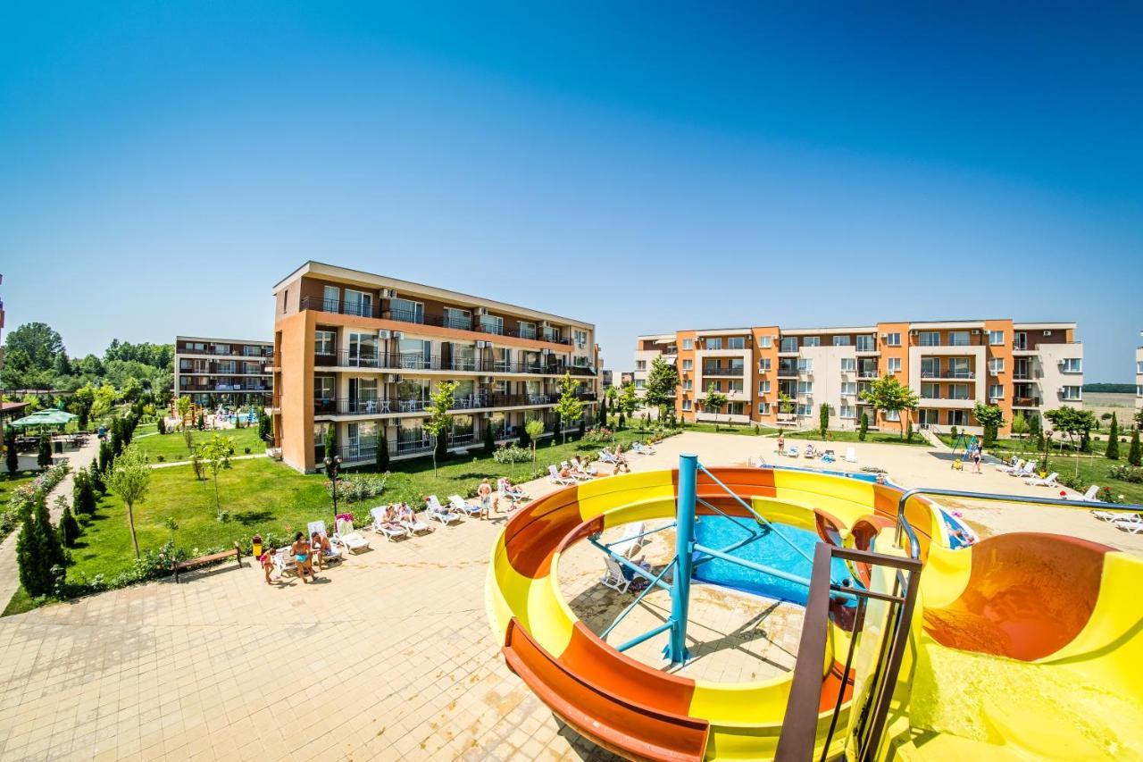 Waterpark Fort Apartments Sunny Beach Esterno foto