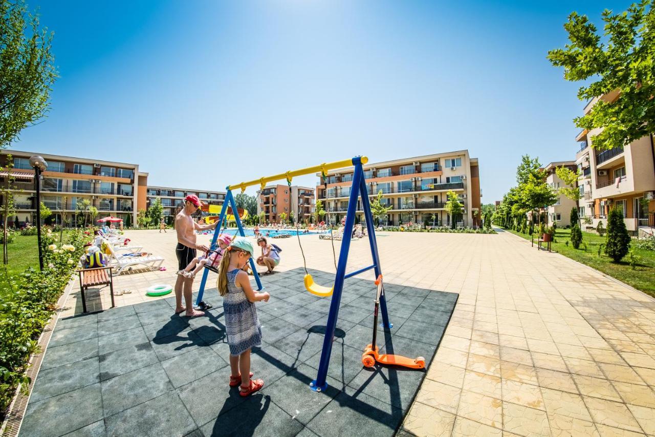 Waterpark Fort Apartments Sunny Beach Esterno foto