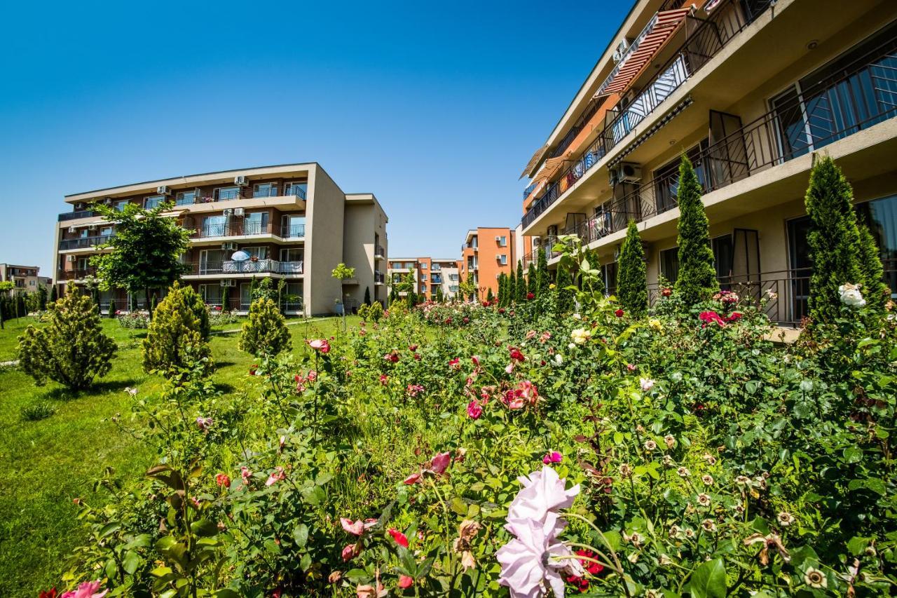 Waterpark Fort Apartments Sunny Beach Esterno foto