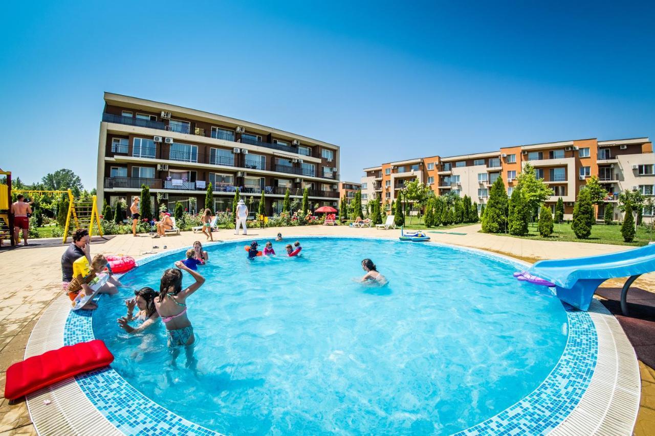 Waterpark Fort Apartments Sunny Beach Esterno foto