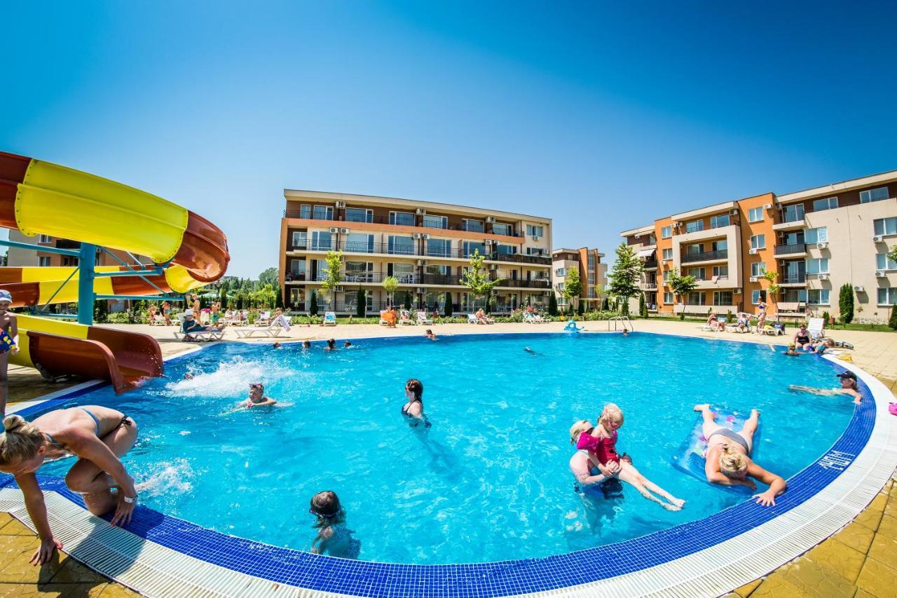 Waterpark Fort Apartments Sunny Beach Esterno foto