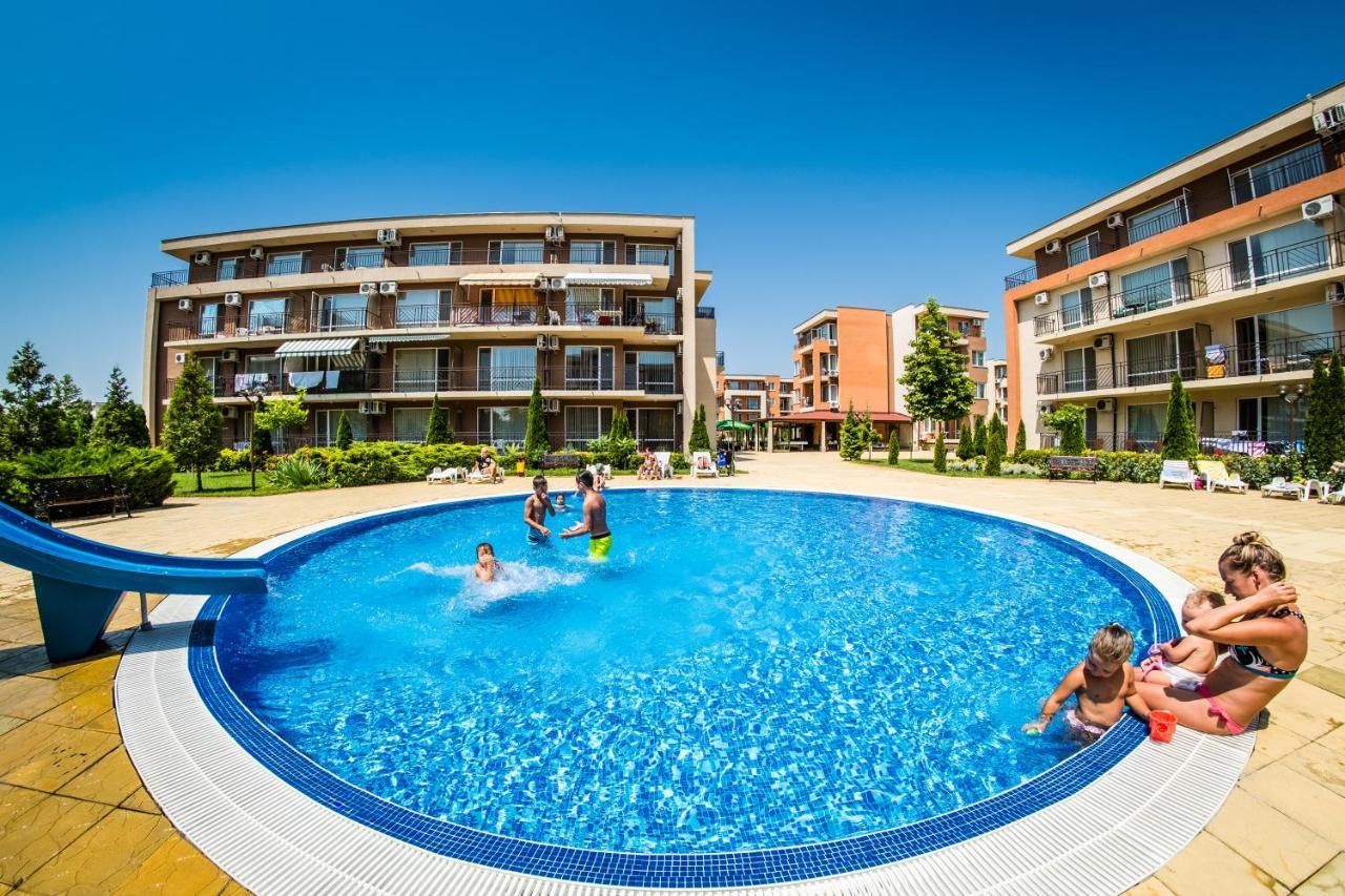 Waterpark Fort Apartments Sunny Beach Esterno foto