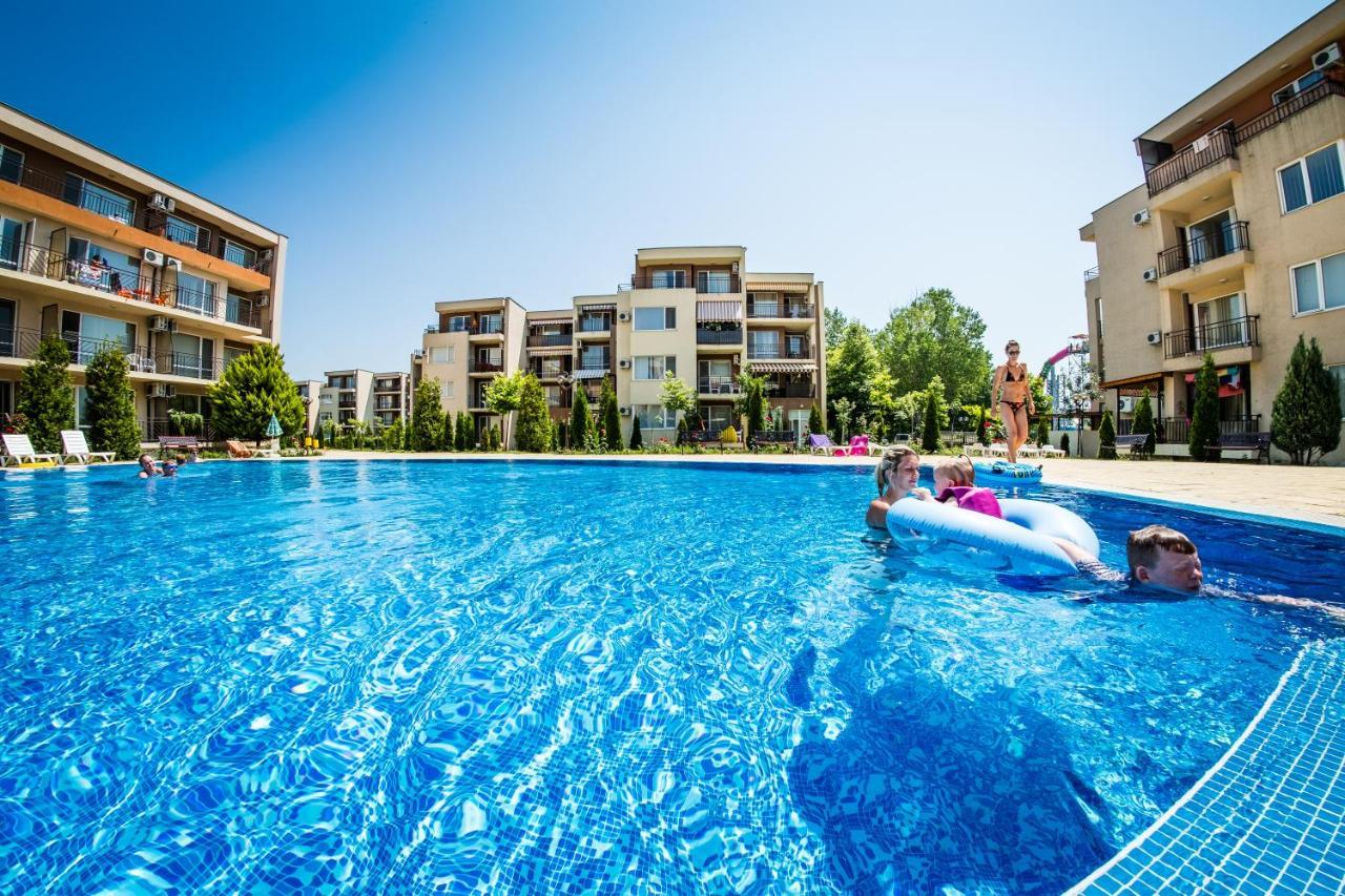 Waterpark Fort Apartments Sunny Beach Esterno foto