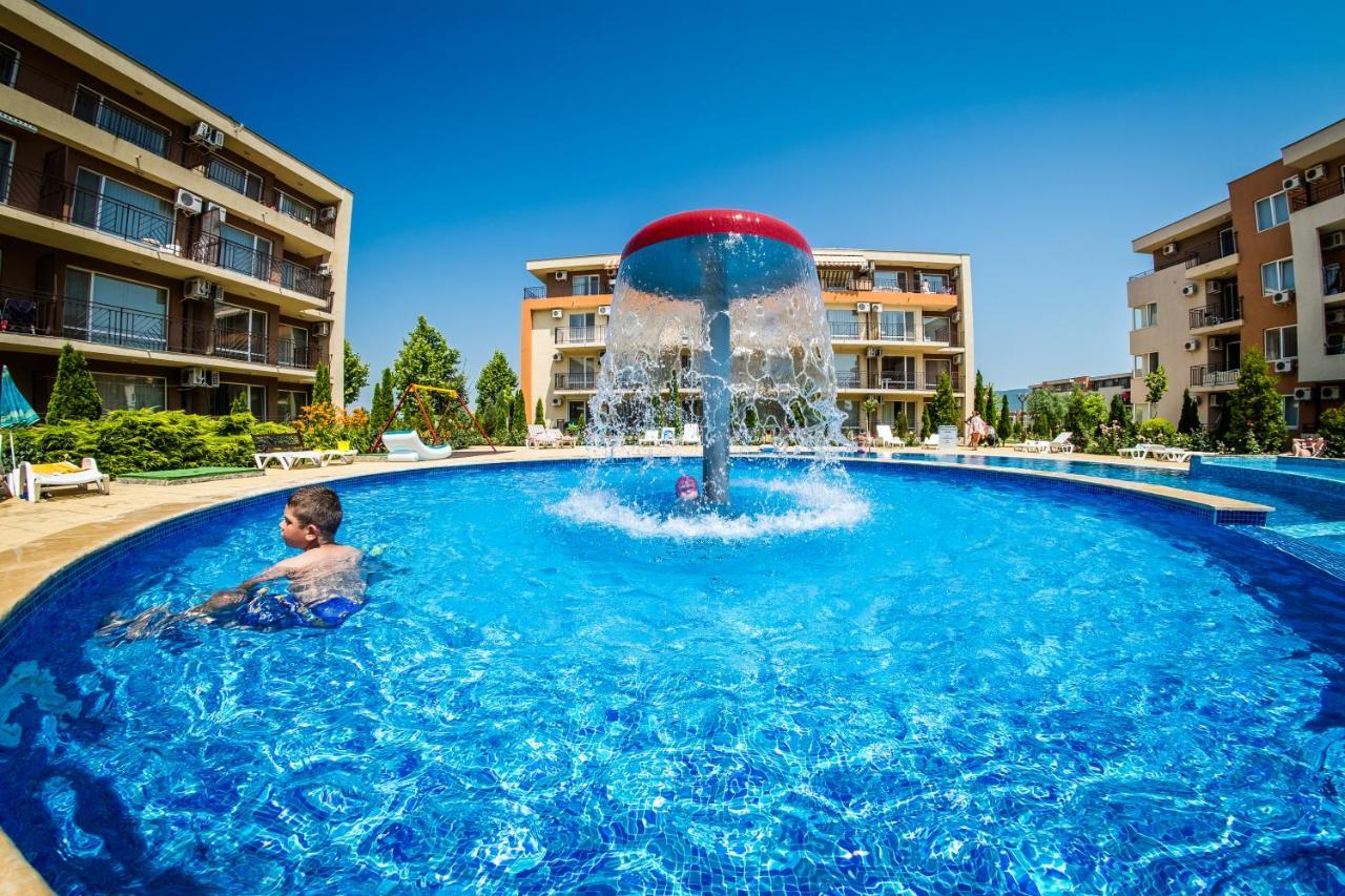 Waterpark Fort Apartments Sunny Beach Esterno foto