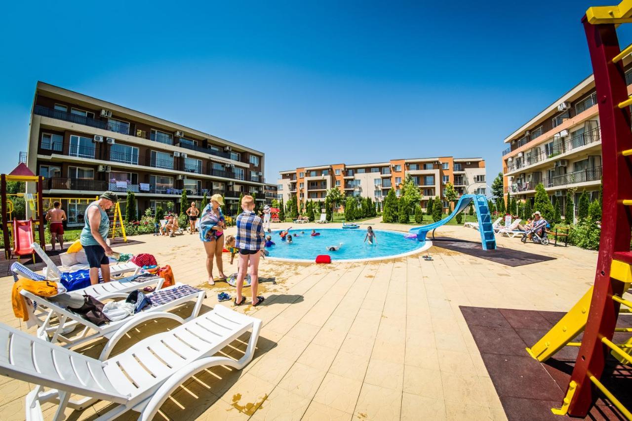 Waterpark Fort Apartments Sunny Beach Esterno foto